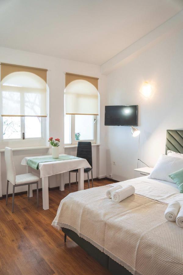 Ostaric Apartment Mandre Ngoại thất bức ảnh