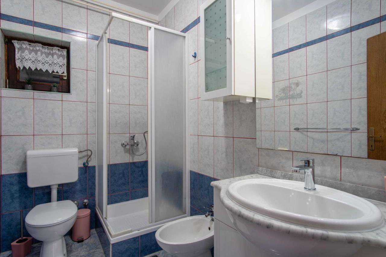 Ostaric Apartment Mandre Ngoại thất bức ảnh